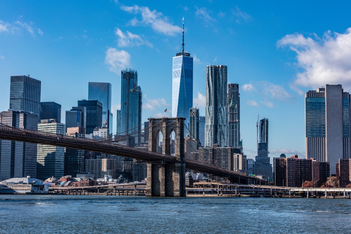 Brooklyn Bridge New York skyline
